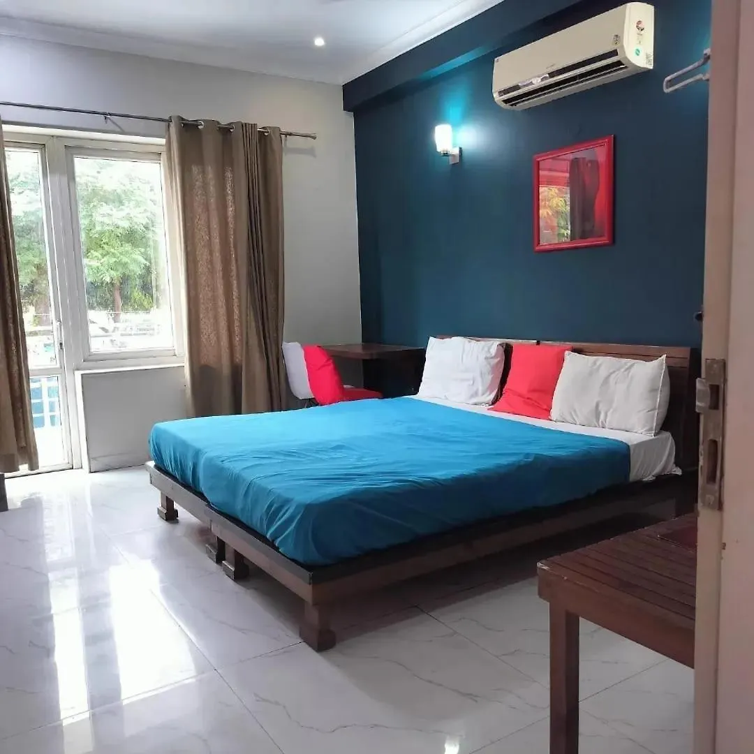 Hotel Wedlock Near Medanta Hospital Gurgaon 3*,  India